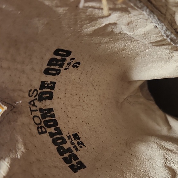 BOOTS Men's Size 9. IMITATION. Yellow Western Cowboy Boots - Picture 7 of 12